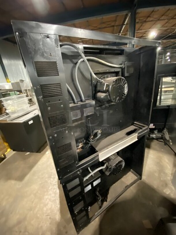 Garland Commercial Natural Gas Powered Double Deck Convection Oven! With View Through Doors! Metal Oven Racks! All Stainless Steel! On Casters! 2x Your Bid Makes One Unit! Model: TTG3 - Image 4 of 10