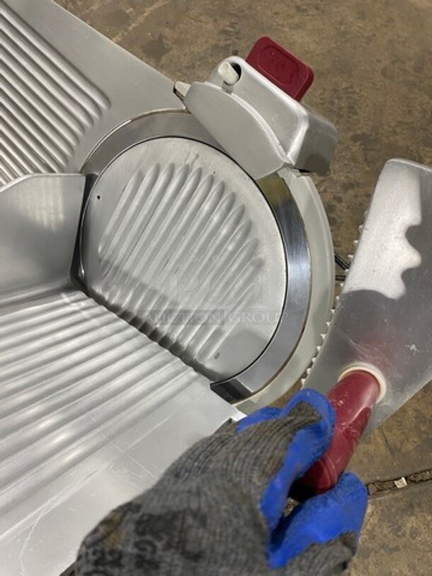 NICE! Berkel Commercial Countertop Deli/Meat Slicer! All Stainless Steel! Model: 827APLUS SN: EN1050111 115V 60HZ 1 Phase - Image 7 of 11