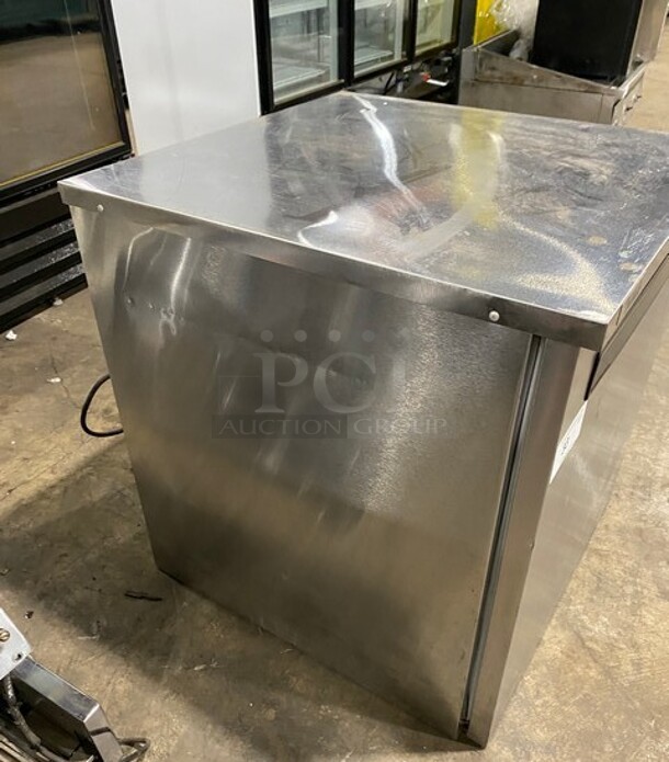 Delfield Commercial Single Door Lowboy/Worktop Cooler! All Stainless Steel! Model: 406STAR4 SN: 1502152000348 115V 1 Phase - Image 2 of 8