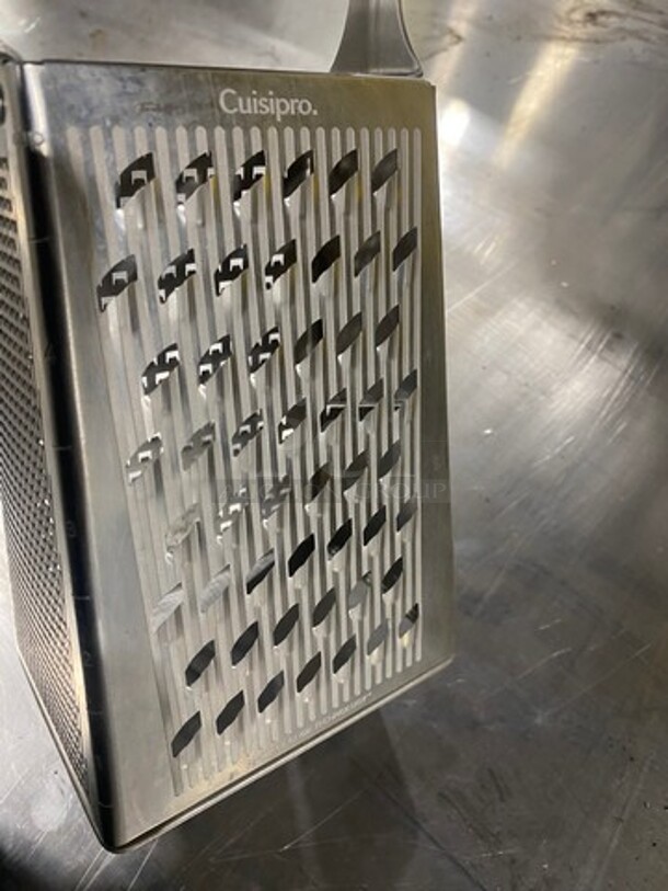 Cuisipro 4-Sided Cheese Grater! - Image 4 of 5