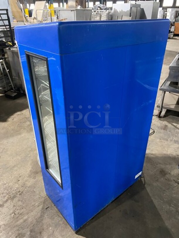 Beverage Air Commercial Refrigerated Open Grab-N-Go Drink Display Case! With Poly Drink Racks! Model: BZ16GE SN: 6264459 115V 60HZ 1 Phase - Image 4 of 7