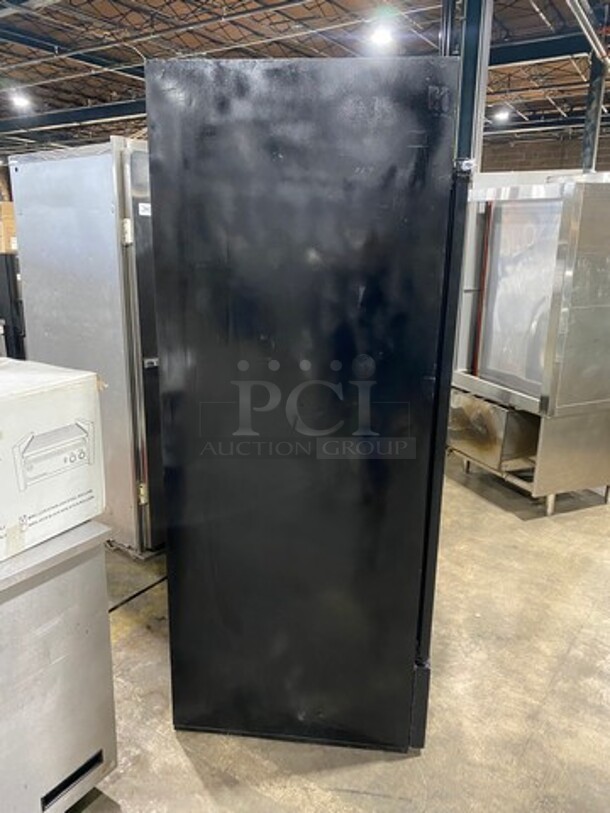 Beverage Air! Commercial 2 Door Reach In Cooler Merchandiser! With View Through Doors! With Poly Coated Racks! MODEL LV491B 115V 1PH - Image 3 of 9