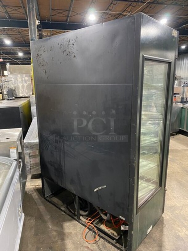 NICE! True Commercial 2 Door Reach In Cooler Merchandiser! With View Through Doors And Sides! With Poly Beverage Racks! Model: GEM49 SN: 14438952 115V 60HZ 1 Phase - Image 3 of 9