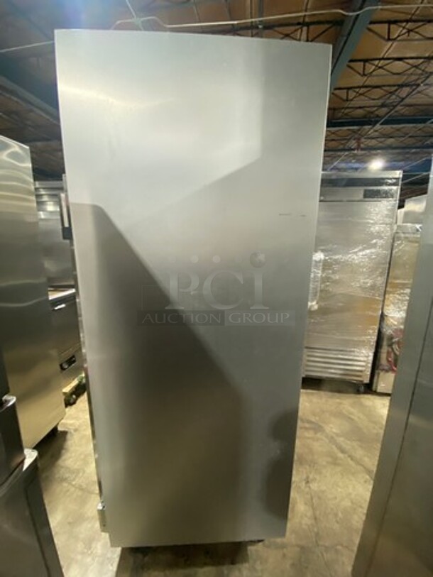 Traulsen Commercial 2 Door Reach In Refrigerator! With Pan Rack And Poly Coated Racks! All Stainless Steel! On Casters! Model: G20010 SN: T160044C11 115V 60HZ 1 Phase - Image 4 of 9