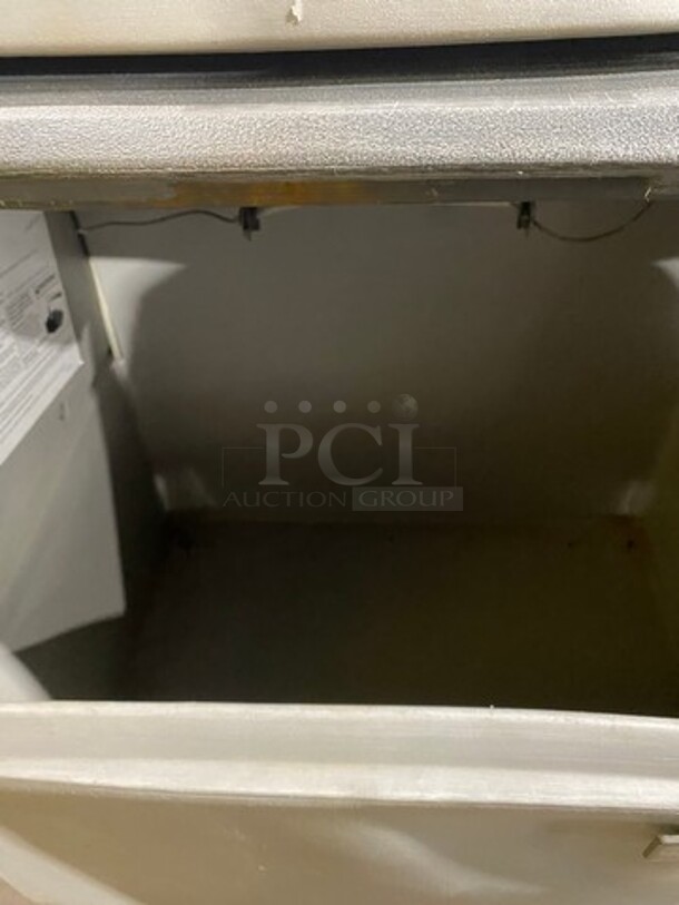 Scotsman Commercial Air Cooled Undercounter Ice Maker Machine! On Legs! 110V - Image 5 of 9