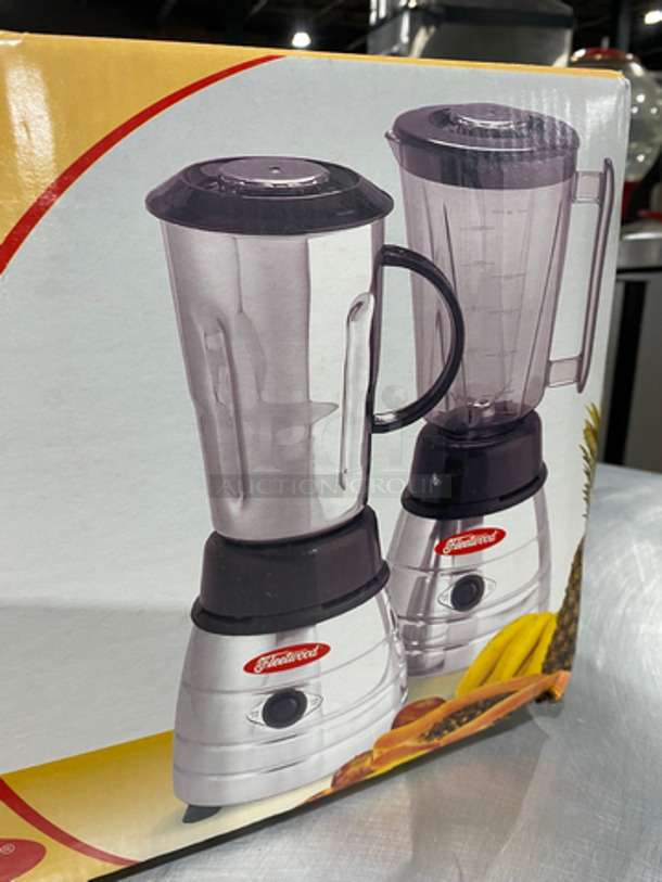 NEW! IN THE BOX! Fleetwood Professional Blender! 120V 1 Phase - Image 2 of 2