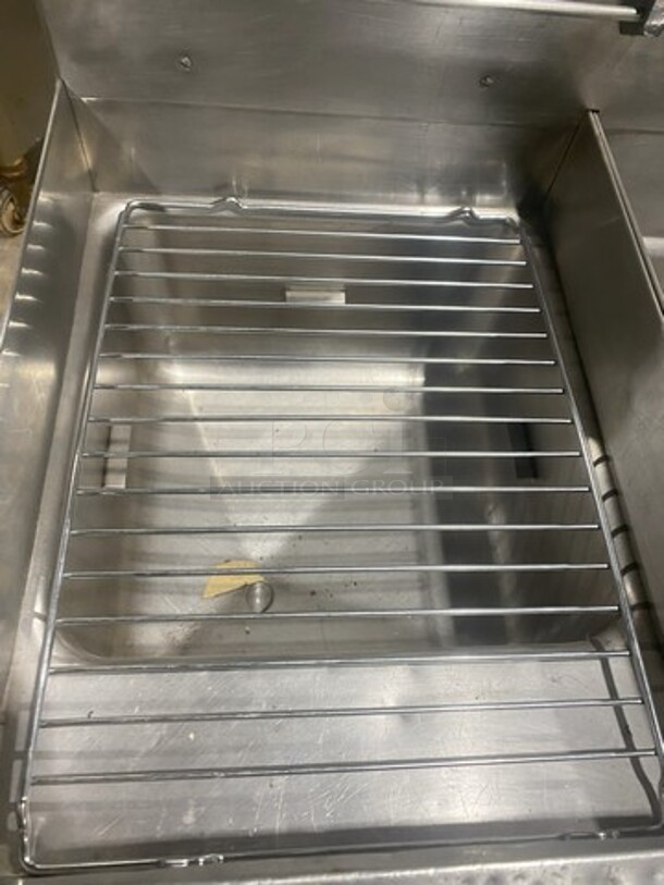 Keating All Stainless Steel Natural Gas Powered Pasta Cooking Station With Rinse/Dump Bay! With Disigtal Controls! Model 14Pasta Serial CPG41330! On Casters!  - Image 7 of 11