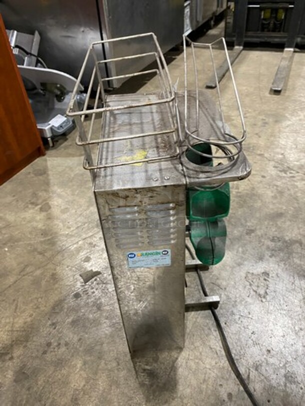 Orangin Commercial Countertop Automatic Commercial Orange/ Citrus Juicer! Stainless Steel Body! Model: ORANGIN SN: 203024 115V 60HZ 1 Phase - Image 2 of 9