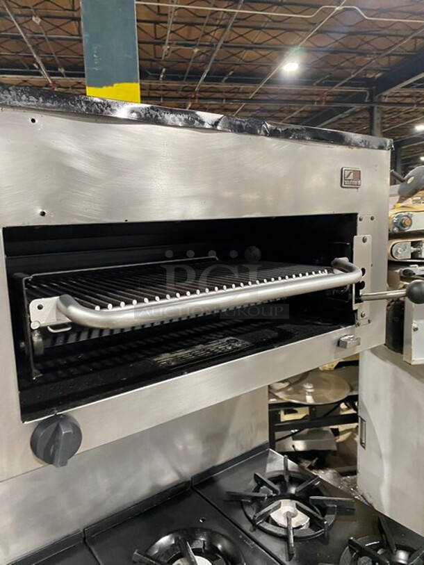 Southbend Stainless Steel Commercial Gas Powered 6 Burner Stove! With Raised Back Splash And Salamander! With Oven Underneath! On Legs!   - Image 7 of 10
