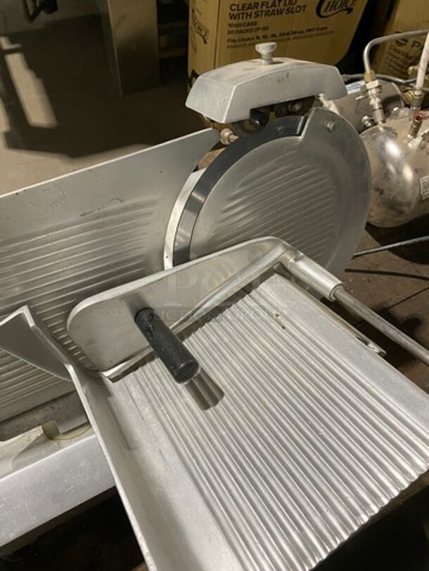 Globe Commercial Countertop Deli/ Meat Slicer! All Stainless Steel! Model: GC12D SN: 160352 115V 60HZ 1 Phase - Image 5 of 10