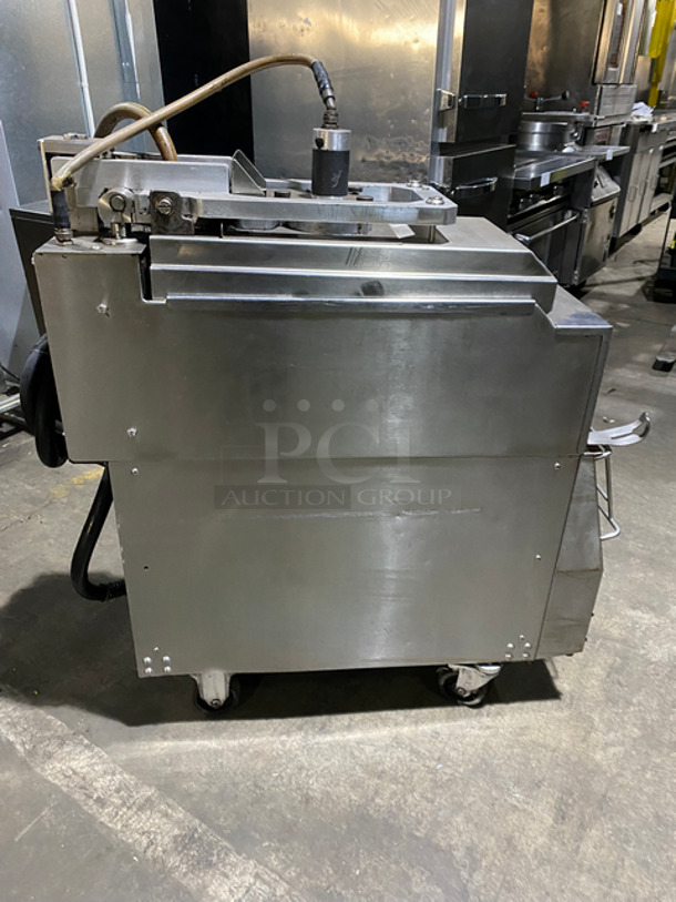 Garland Commercial Electric Powered Dual Side Hamburger Press/Clamshell Broiler! All Stainless Steel! On Casters! Model: CXBE12 SN: 1403100100957 208V 60HZ 3 Phase - Image 3 of 9