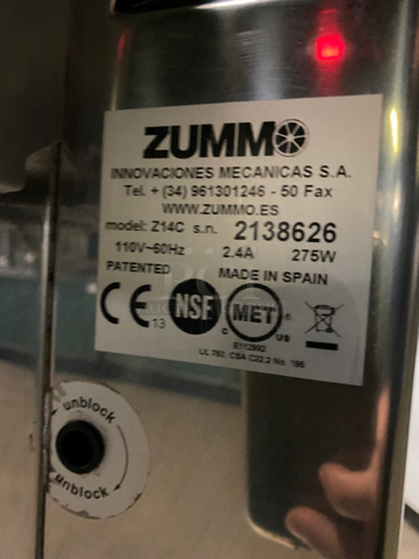 Zummo Commercial Automatic Citrus Juicer! On Stainless Steel Equipment Stand! On Casters! Model: Z14C SN: 2138626 110V 60HZ 1 Phase - Image 9 of 10