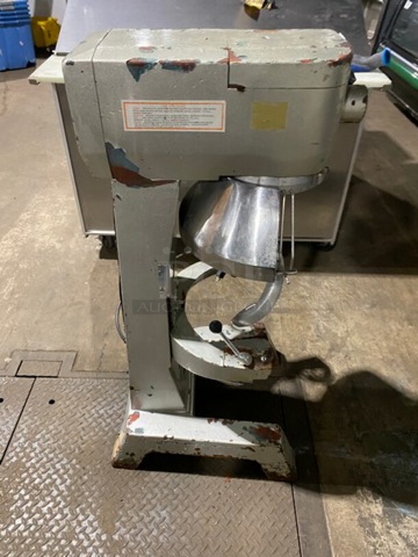 Thunderbird Commercial Planetary Mixer! With Spiral Hook Attachment! - Image 3 of 8