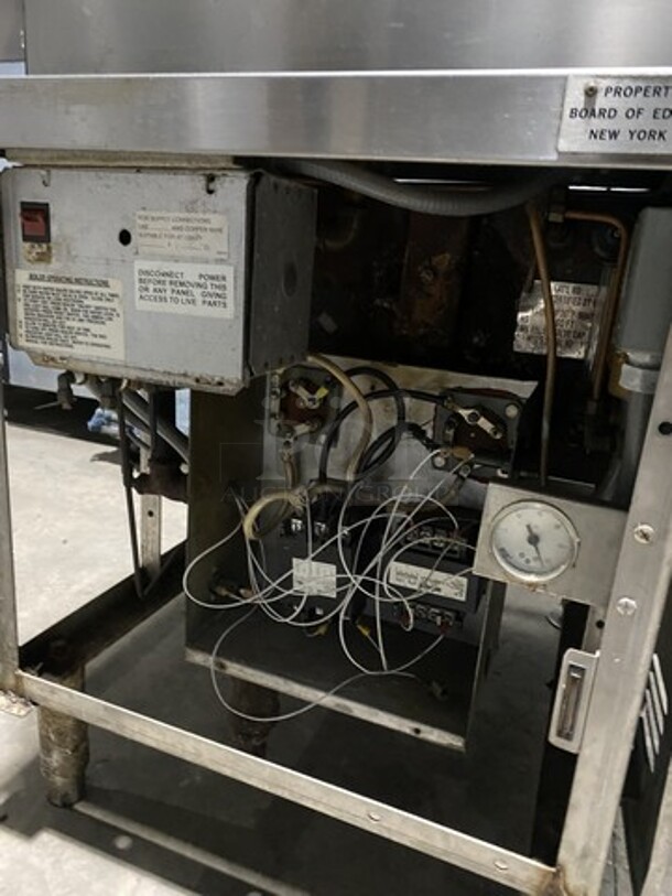 Wow! Vulcan Electric Powered Commercial Dual Cabinet Steamer! Model VGX24E Serial 2710950! 208V 3 Phase! On Legs!  - Image 7 of 8