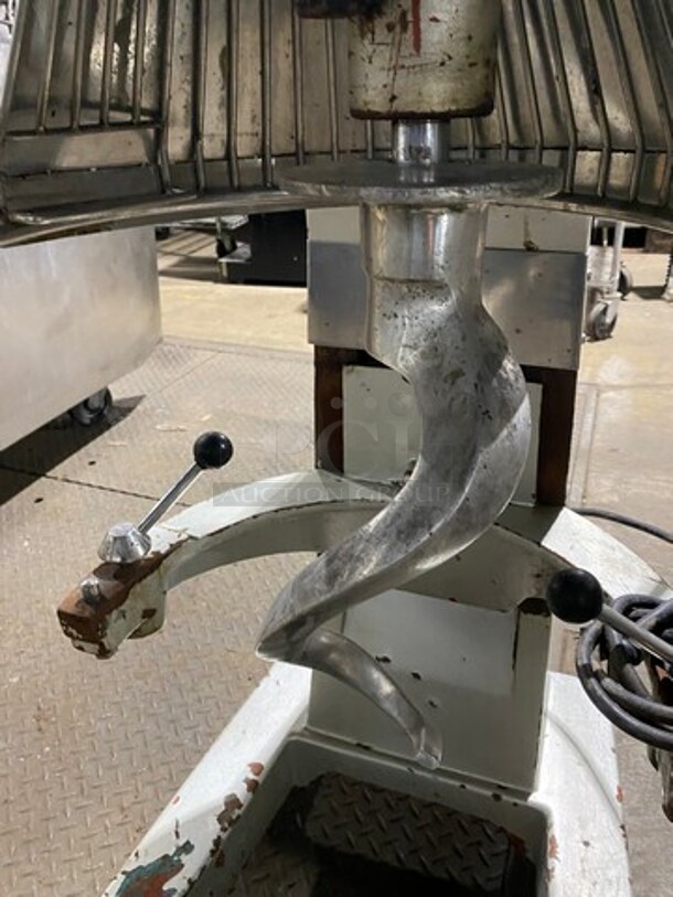 Thunderbird Commercial Planetary Mixer! With Spiral Hook Attachment! - Image 5 of 8