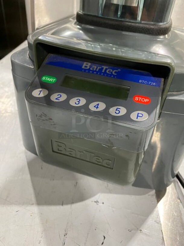 BarTec Commercial Countertop Heavy Duty Blender! With 60 OZ Pitcher! Model: BTC728 SN: 030000000000185 120V - Image 6 of 8