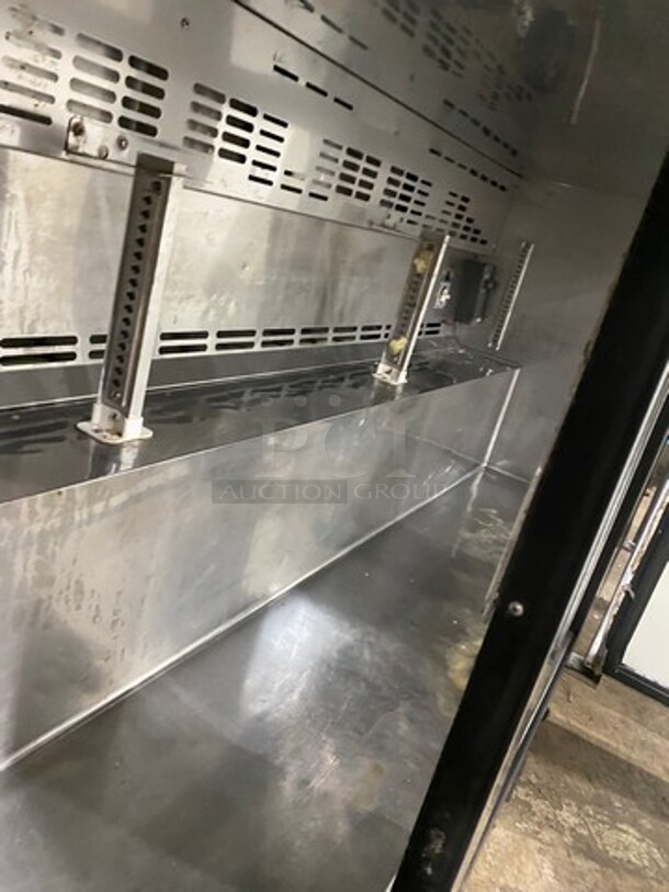 Turbo Air Commercial 3 Door Lowboy/Worktop Cooler! All Stainless Steel! On Casters! Model: TUR72SD SN: UR72808021 115V 60HZ 1 Phase - Image 6 of 8