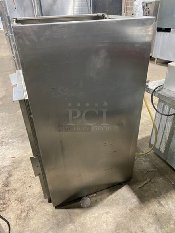 Commercial Countertop Single Door Refrigerator! With Poly Coated Racks! All Stainless Steel! - Image 3 of 7