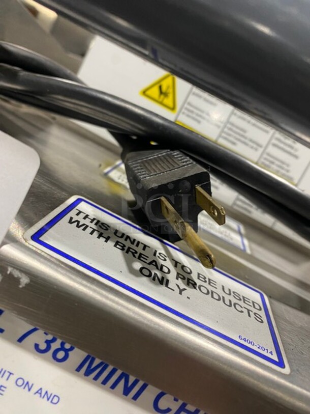 Oliver Commercial Countertop Mini Chip Slicer! Working When Removed! Model 738 SN:188984 115V 60HZ 1 Phase - Image 8 of 8