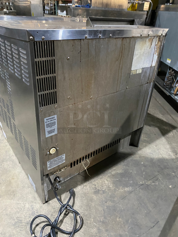 SWEET! Moffat Turbofan Commercial Natural Gas Powered Half Size Convection Oven! With View Through Door! With Metal Oven Racks! All Stainless Steel! - Image 3 of 9