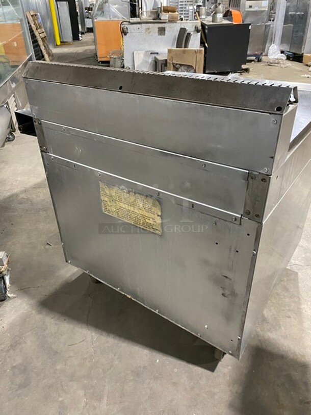 NICE! Us Range Commercial Heavy Duty Natural Gas Powered French Top/Hot Plate Range! With Full Size Oven Underneath! All Stainless Steel! With Oven Racks! On Casters!  - Image 3 of 10