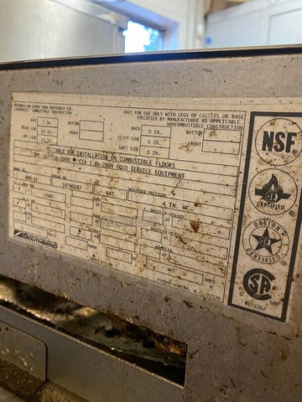 Southbend Commercial Countertop Natural Gas Powered 4 Burner Range! All Stainless Steel! On Small Legs! WORKING WHEN REMOVED! Model: HD024 SN: 18F90287 - Image 5 of 9