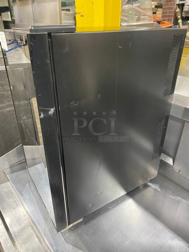 WINE ENTHUSIAST 18-Bottle Touchscreen Wine Cooler! With 2 Temps! All Stainless Steel! Model 2720318 Serial 314070520042! 110-120V! - Image 3 of 8