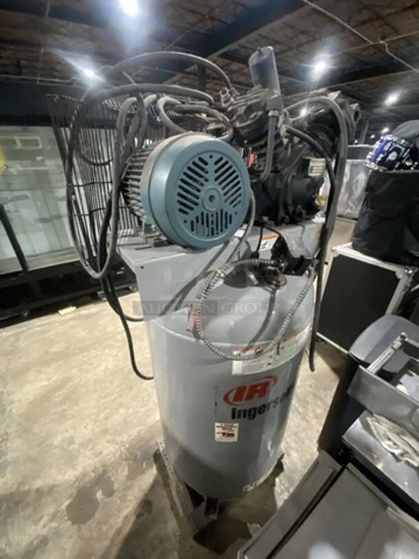 Ingersoll Rand Electric Air Compressor! 2 Stage! 5 Horse Power! 60Gallon Tank! Model 2340! - Image 4 of 8