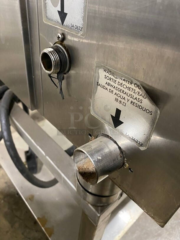 Nice! Late Model Alto Shaam! Stainless Steel Commercial Electric Powered Combi Convection Oven! 208/240 Volts! 3 Phase! Model: CTP10-10E  - Image 10 of 11