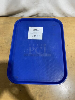 Cambro Blue Rectangular Fast-Food/Cafeteria Serving Trays! Model: 1418FF! 10X Your Bid! 