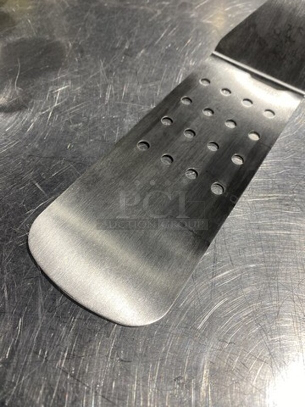 NEW! Winco Grill Spatulas! 4 X Your Bid!  - Image 3 of 4