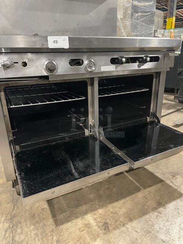 Nice! All Stainless Steel Natural Gas Powered Combo Range! 2 Burner With 36 Inch Flat Top  Griddle! With Two Ovens Underneath! On Commercial Casters! - Image 8 of 10