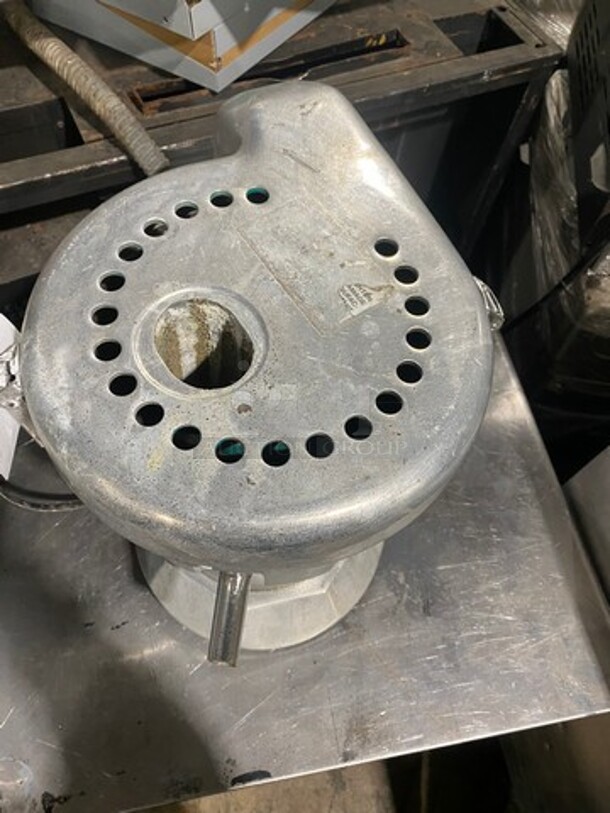 Commercial Countertop Electric Powered Juicer! All Stainless Steel! - Image 5 of 7