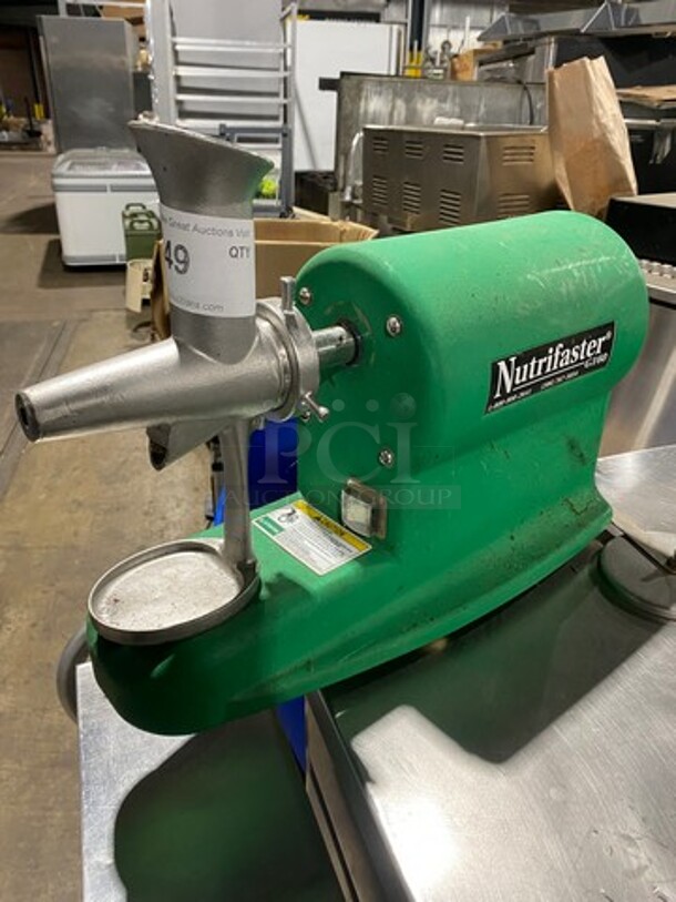 Nutrifaster Commercial Countertop Wheat Grass Juicer! Model: G160 SN: 160051602 120V - Image 4 of 7