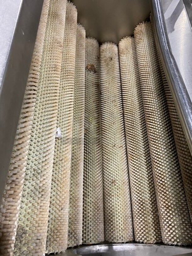 Commercial Potato Peeler/ Washer! All Stainless Steel! On Legs! - Image 5 of 7