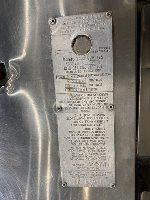 Bari Commercial Natural Gas Powered Double Deck Pizza Oven! All Stainless Steel! 2x Your Bid Makes One Unit! Model: M648S SN: 1978 - Image 7 of 9