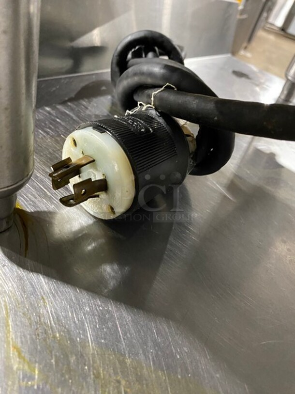 Cooktek Stainless Steel Commercial Electric Powered Single Burner Induction Range! MODEL MSP7000-200 SN646721341DO416 208V  - Image 8 of 8