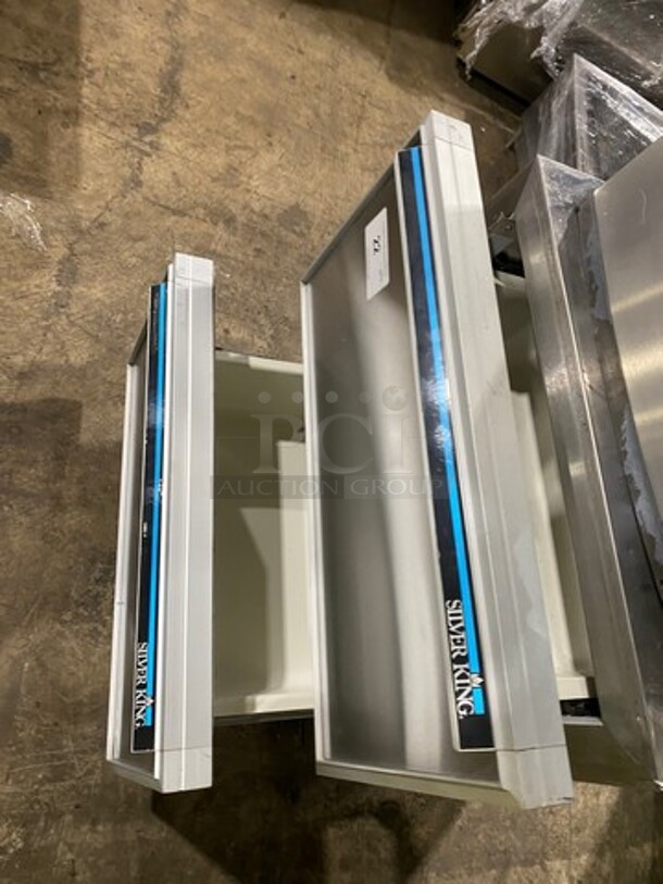 Silver King Commercial 2 Drawer Lowboy/Worktop Freezer! All Stainless Steel! Model: SKFB27D SN: SJJB52128B 115V - Image 5 of 8