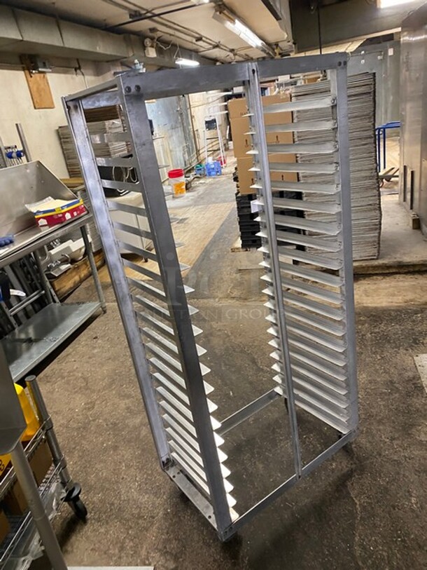 Metal Commercial Pan Transport Rack on Commercial Casters! - Image 3 of 4