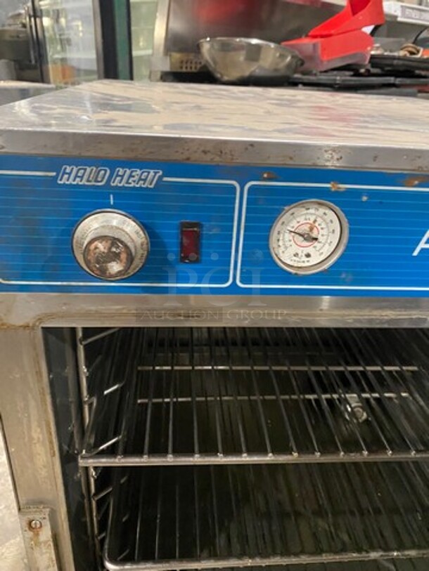 Alto Shaam Commercial Undercounter Heated Holding Cabinet! All Stainless Steel! Model: 750S SN: 4844241188 125V 60HZ 1 Phase - Image 7 of 8