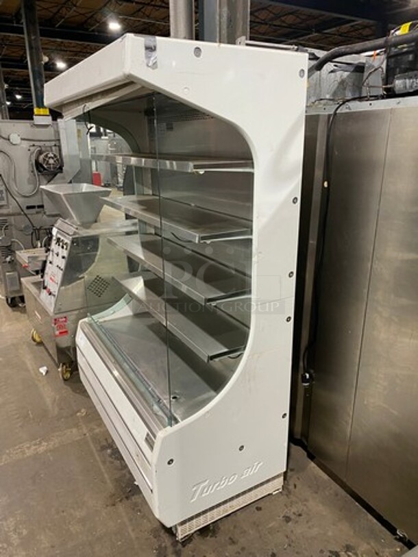 Turbo Air Commercial Refrigerated Grab-N-Go Open Case Merchandiser! With View Through Sides! With Front Cover! Model: TOM50W SN: OM50011005 120V 60HZ 1 Phase - Image 3 of 10
