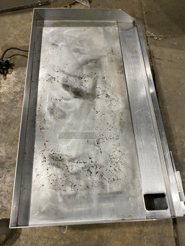 Eurodib Commercial Countertop Electric Powered Flat Griddle! With Back And Side Splashes! All Stainless Steel! On Small Legs! Model: SFE04910240 240V 60HZ - Image 6 of 8