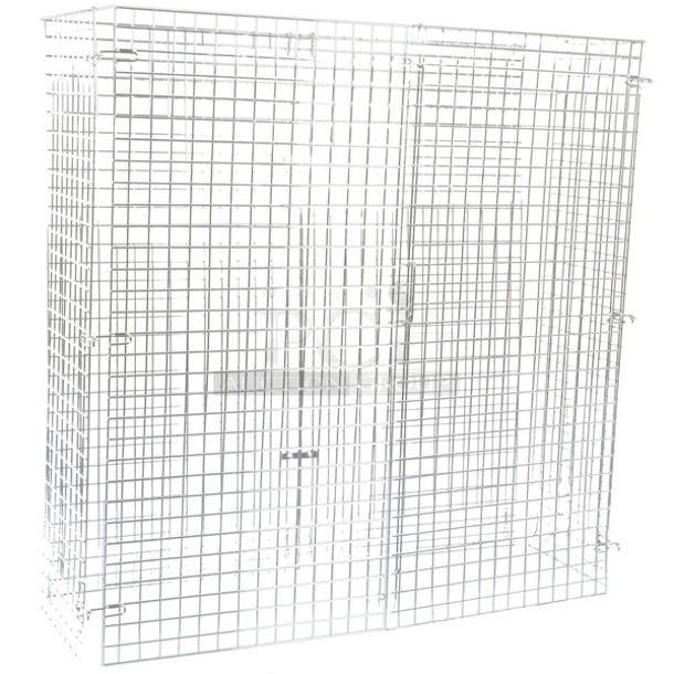 BRAND NEW SCRATCH AND DENT! Regency 460ECSC1860 NSF Chrome Wire Security Cage - 18