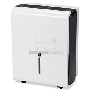 BRAND NEW SCRATCH AND DENT! Arctic King MDCDP-45AEN1-BB0 45 Pint Energy Star Direct Drain Dehumidifier. 115 Volts, 1 Phase. Tested and Working!