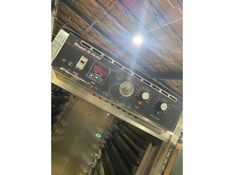 Nice! Crescor Stainless Steel Commercial QuikTherm Retherm Oven on Commercial Casters. 208V, 1Phase. Tested and Working! Model CO151F1818B208
 - Image 7 of 8