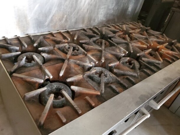 SUNFIRE X60-10RR Propane 10 Burner Stove W/ 2 Ovens 59X33X36 - Image 8 of 12