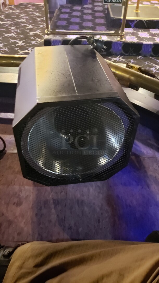 Lot of 2 DJ Light Not tested (Location 1) - Image 1 of 4