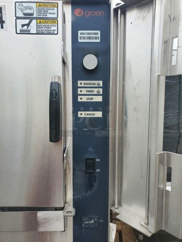 GROEN Natural Gas Smart Steam Boilerless Steamer 100 30X33X64 (Missing one handle) - Image 5 of 7