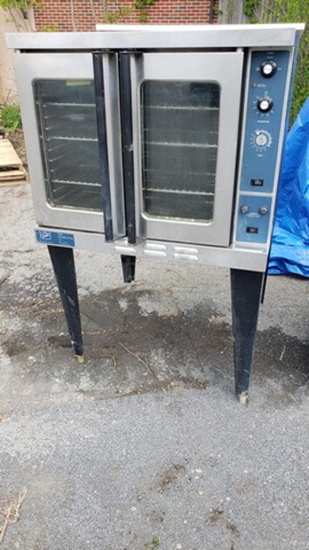 Duke Electric Single Convection Oven! Missing a knob. - Image 1 of 6