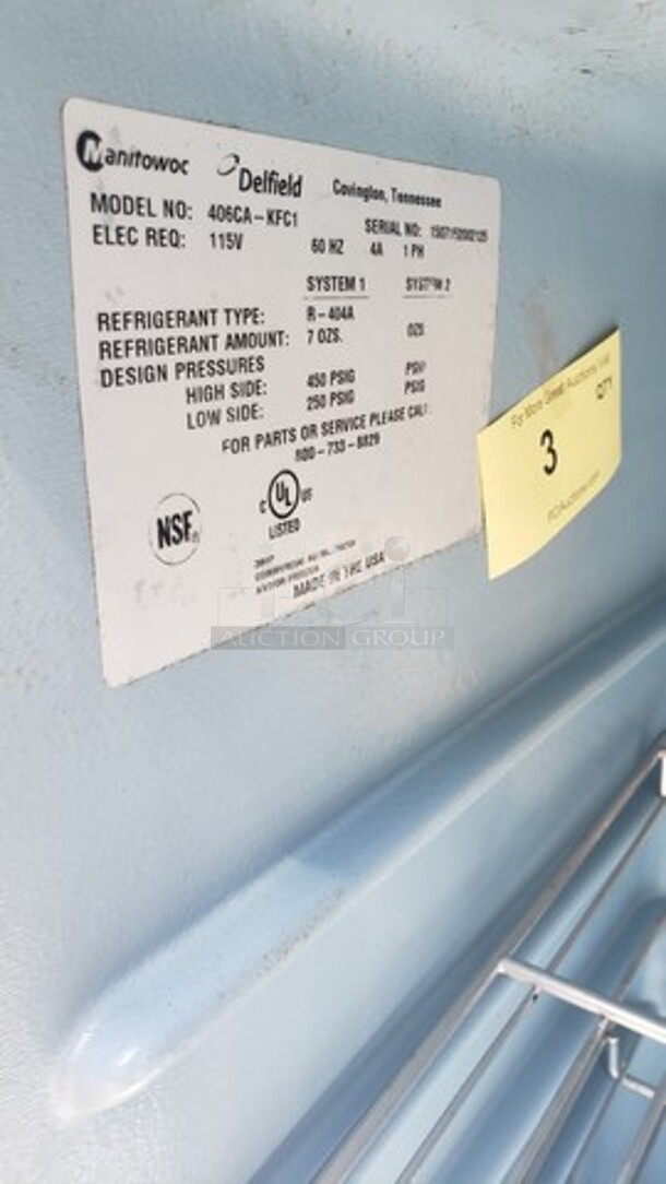 Delfield Undercounter Refrigerator w/ Casters! - Image 3 of 5